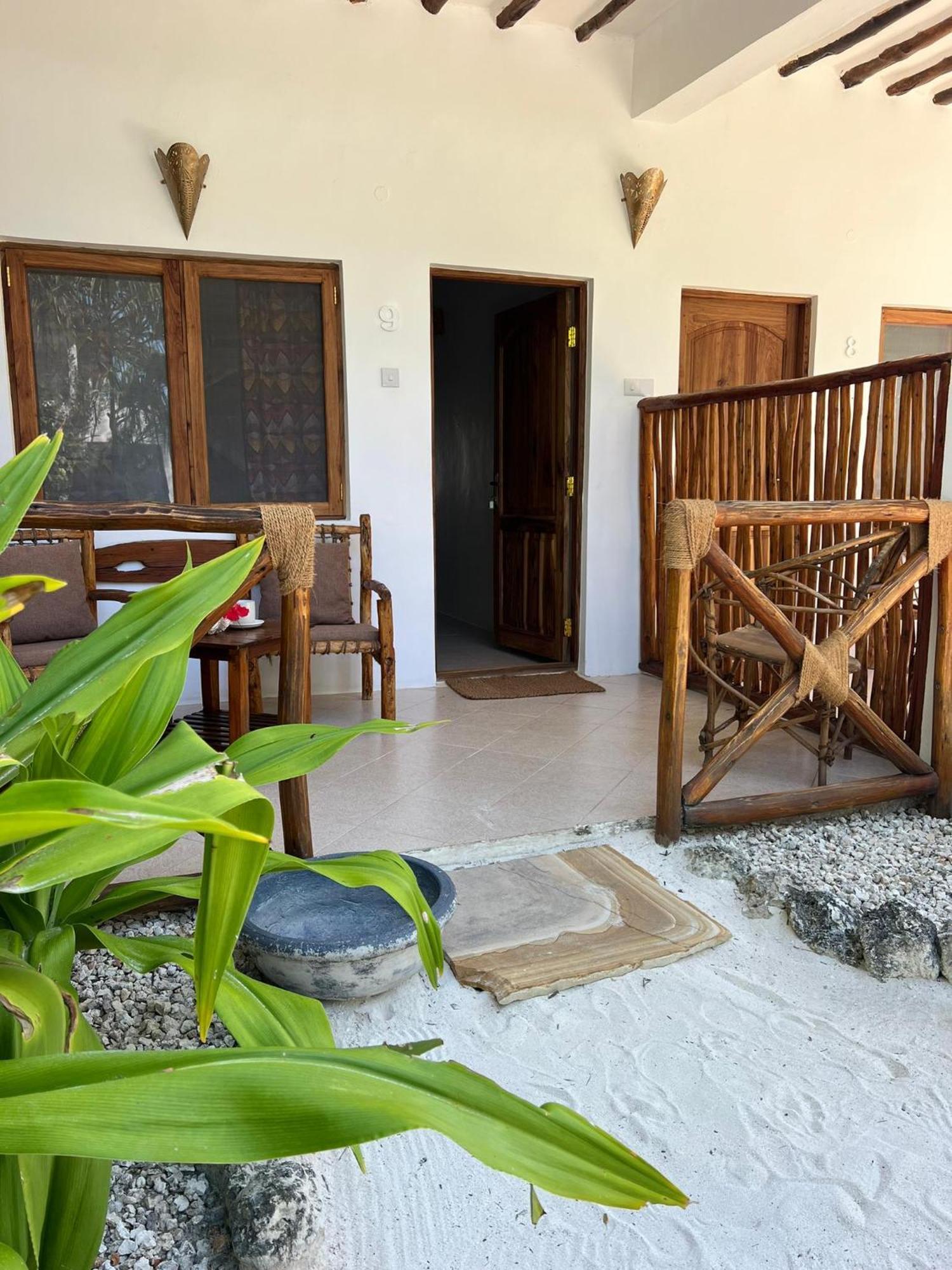 Helwas Zanzibar Beach Hotel Буэхуу Экстерьер фото