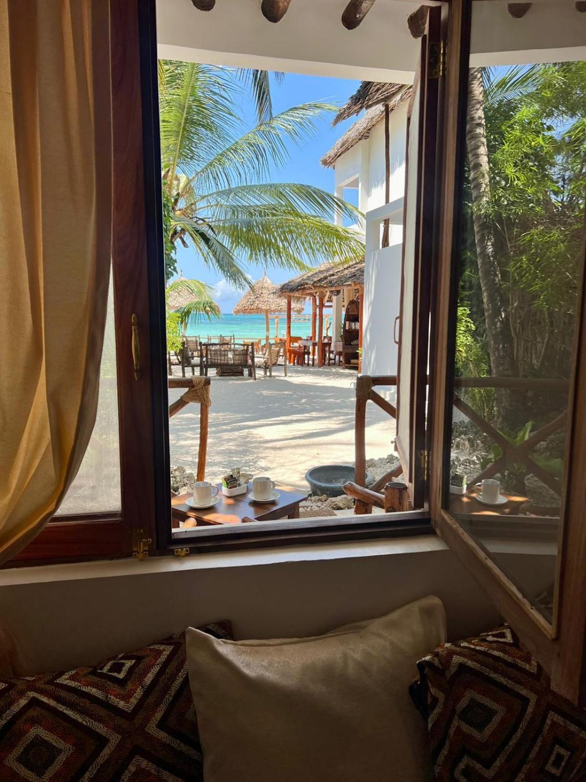 Helwas Zanzibar Beach Hotel Буэхуу Экстерьер фото