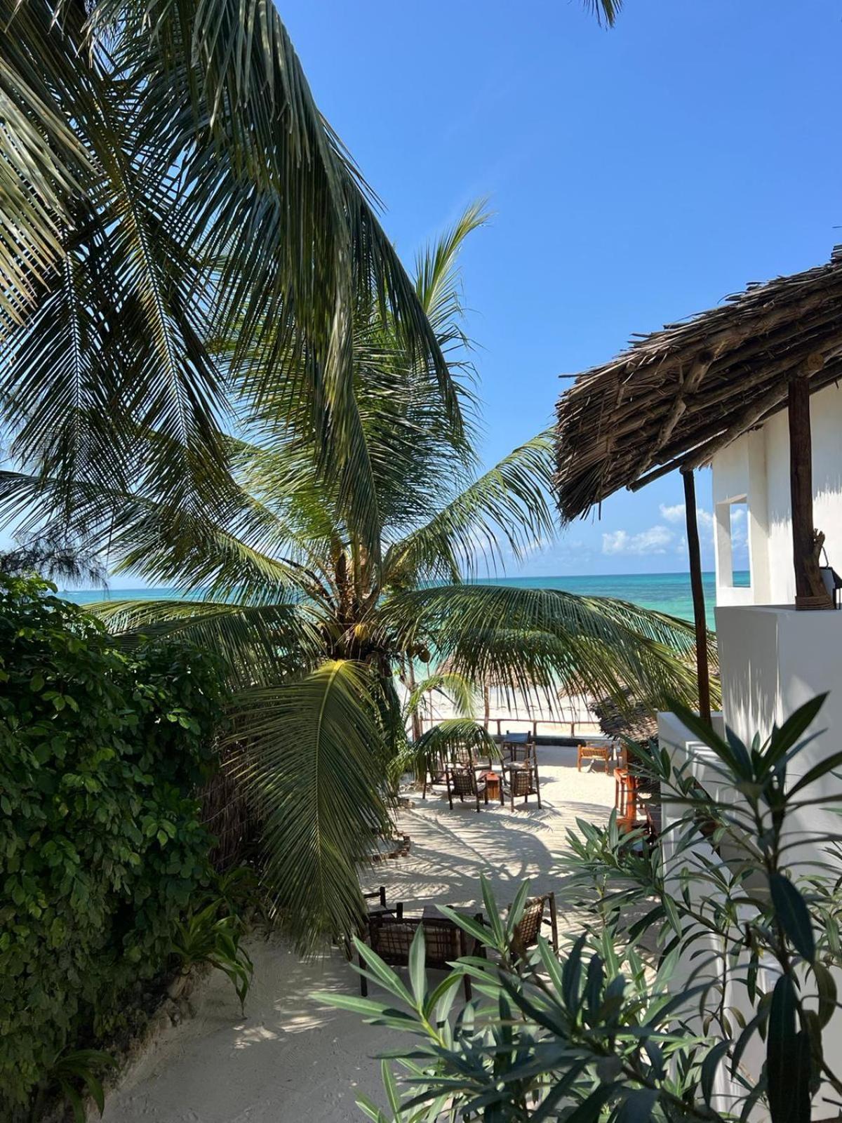 Helwas Zanzibar Beach Hotel Буэхуу Экстерьер фото